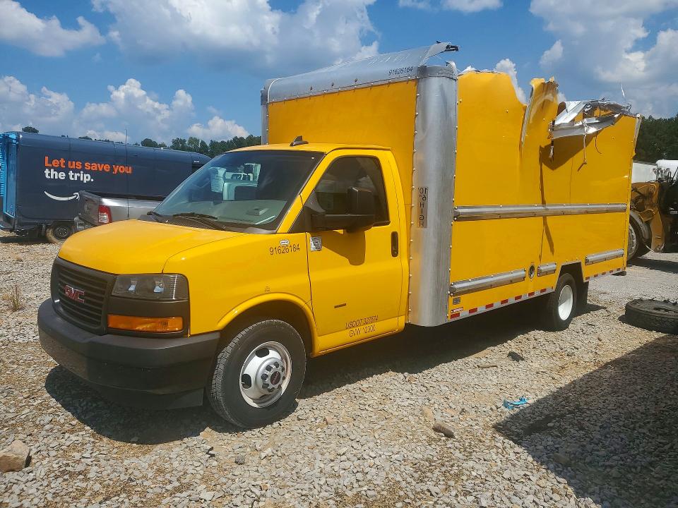 2022 Gmc Savana VIN 7GZ37TC70NN006817 COPART salvage auction — ROOF, AZ - CERT OF TITLE - SALVAGE, sold $1,600 on 2026-09-26 (photo 1)