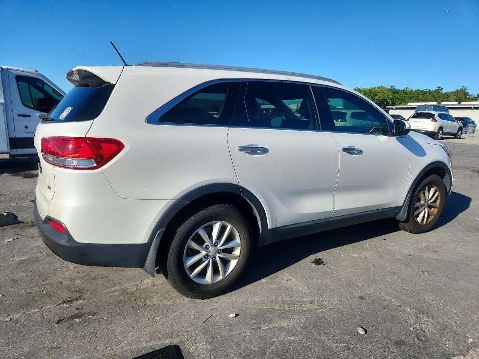 2017 Kia Sorento VIN 5XYPG4A35HG217575 COPART salvage auction — MECHANICAL, Fl - Certificate Of Title, sold $1,875 on 2026-09-08 (photo 3)