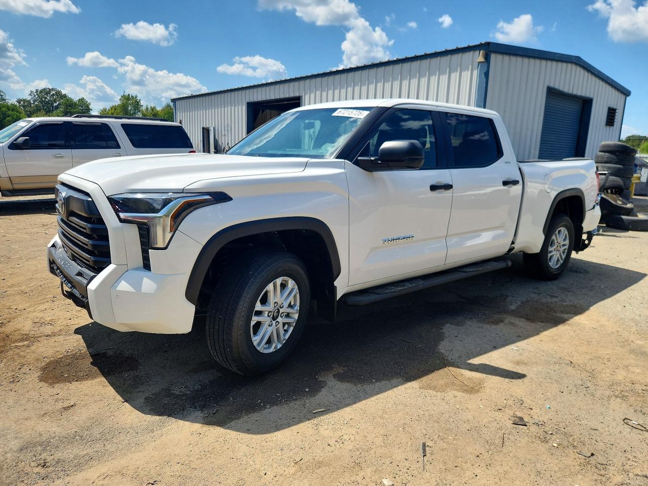 2026 Toyota Tundra VIN 5TFLA5ECXTX059014 — COPART salvage auction photo