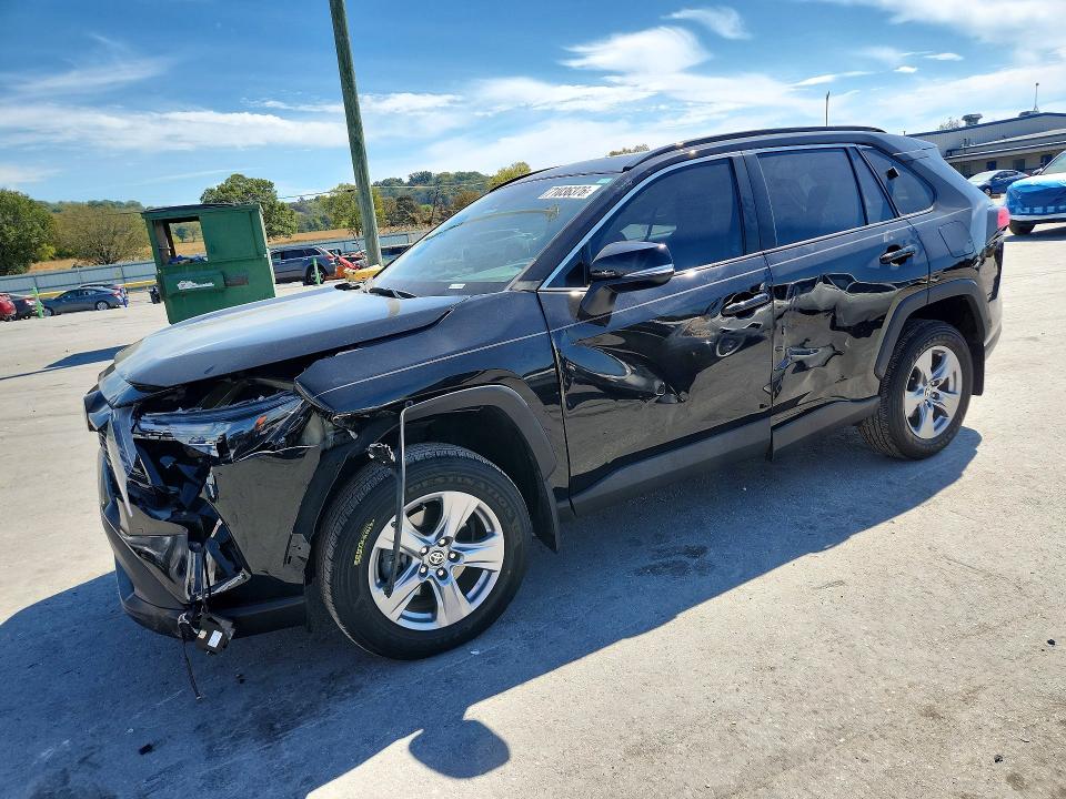 2023 Toyota Rav 4 VIN 2T3P1RFV8PW402048 — COPART salvage auction photo