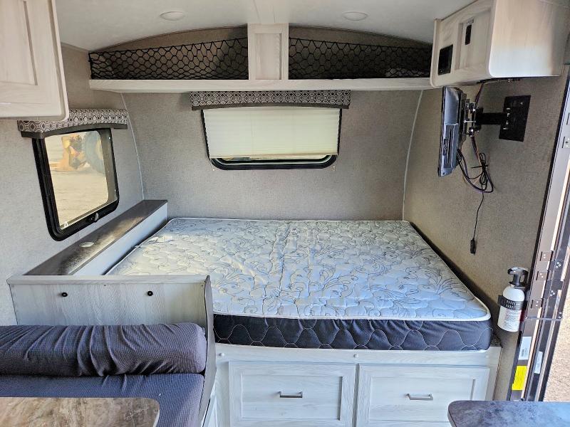 2019 Foresriver VIN 5ZT2FSHC1K3006049 COPART salvage auction — HAIL, CO - CERTIFICATE OF TITLE, sold $6,200 on 2026-09-23 (photo 6)