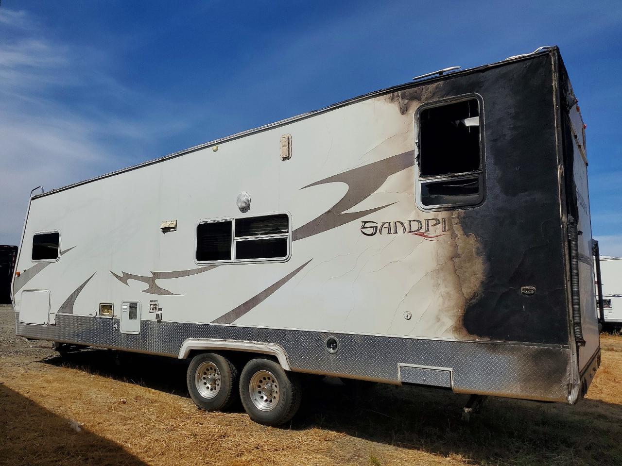 2007 Forest River Sandpiper VIN 4X4TSXD237C019589 COPART salvage auction — Burn, CA - SALVAGE CERTIFICATE, sold $250 on 2026-09-24 (photo 3)