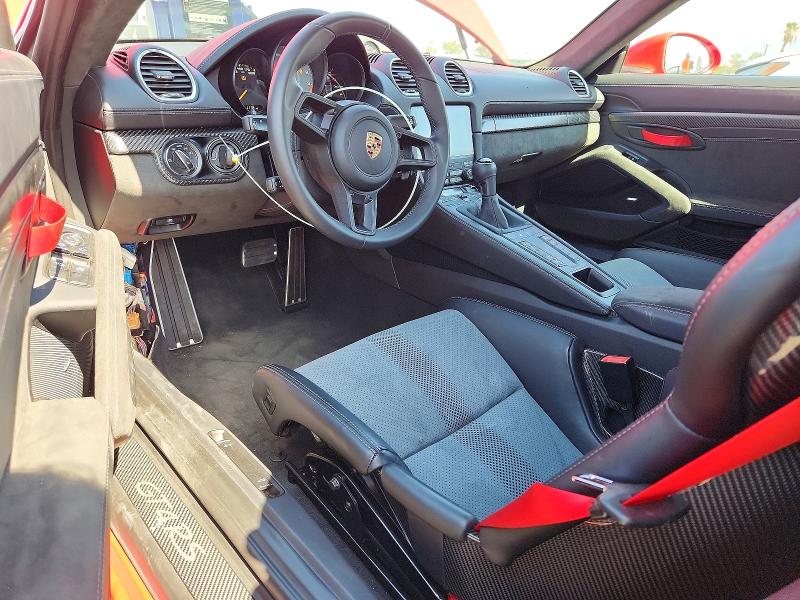 2025 Porsche Cayman VIN WP0AE2A89SK272107 COPART salvage auction — MECHANICAL, CT - DIS/DLR/EXP ONLY SALVAGE TITLE (P), sold $88,000 on 2026-10-08 (photo 8)