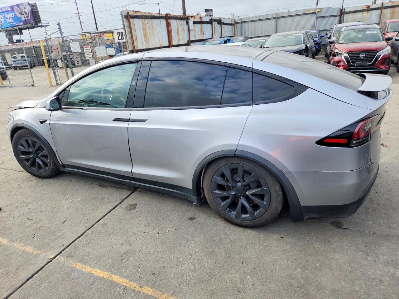 2025 Tesla Model X VIN 7SAXCDE56SF463608 COPART salvage auction — Front End, Sd - Salvage Title, sold $30,500 on 2026-09-21 (photo 2)