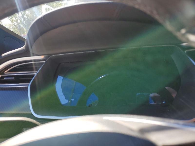 2016 Tesla Model s VIN 5YJSA1E26GF152544 COPART salvage auction — MINOR DENT/SCRATCHES, Salvage Title, sold $6,200 on 2026-10-14 (photo 9)