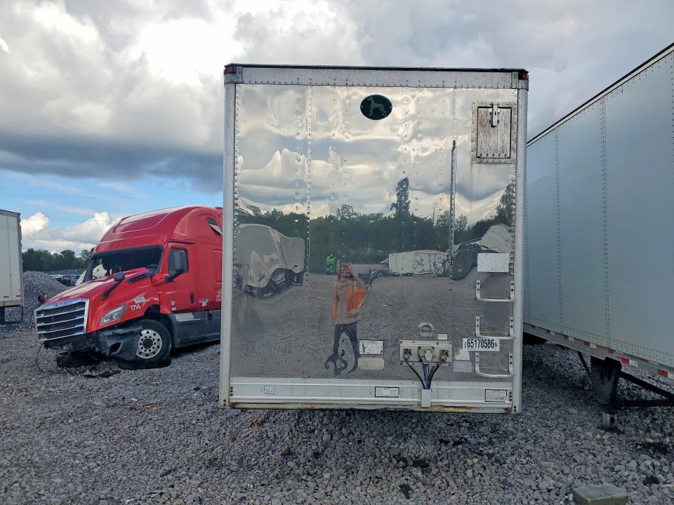 2011 Great dane All models VIN 1GRAP0625BT555848 COPART salvage auction — UNDERCARRIAGE, SC, sold $1,450 on 2026-10-01 (photo 5)