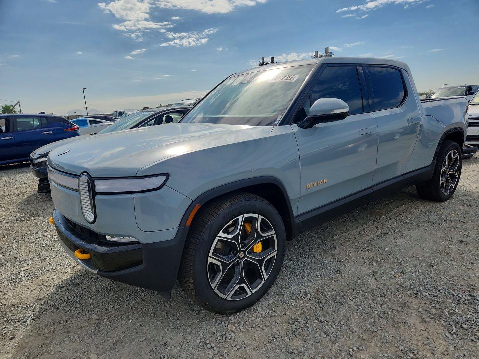 2023 Rivian R1t VIN 7FCTGAAA5PN023870 — COPART salvage auction photo