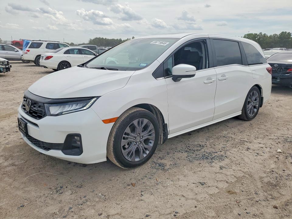 2026 Honda Odyssey VIN 5FNRL6H85TB005969 — COPART salvage auction photo