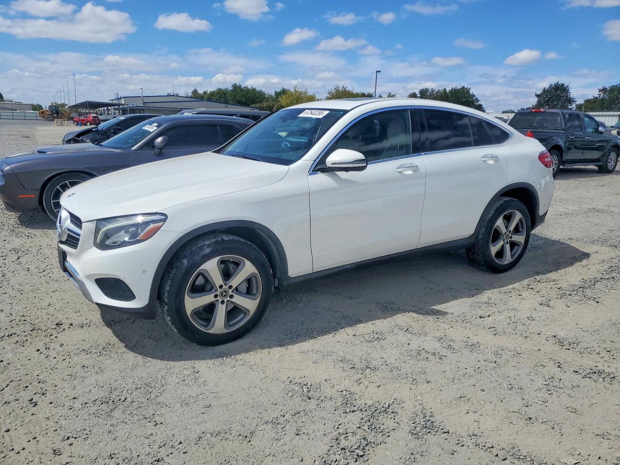 2019 Mercedes-Benz GLC-Class VIN WDC0J4KB9KF637904 — COPART salvage auction photo