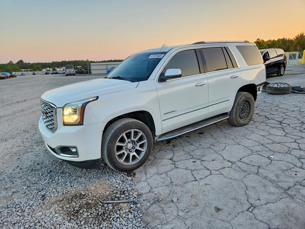 2018 GMC Yukon VIN 1GKS2CKJ6JR141053 — COPART salvage auction photo