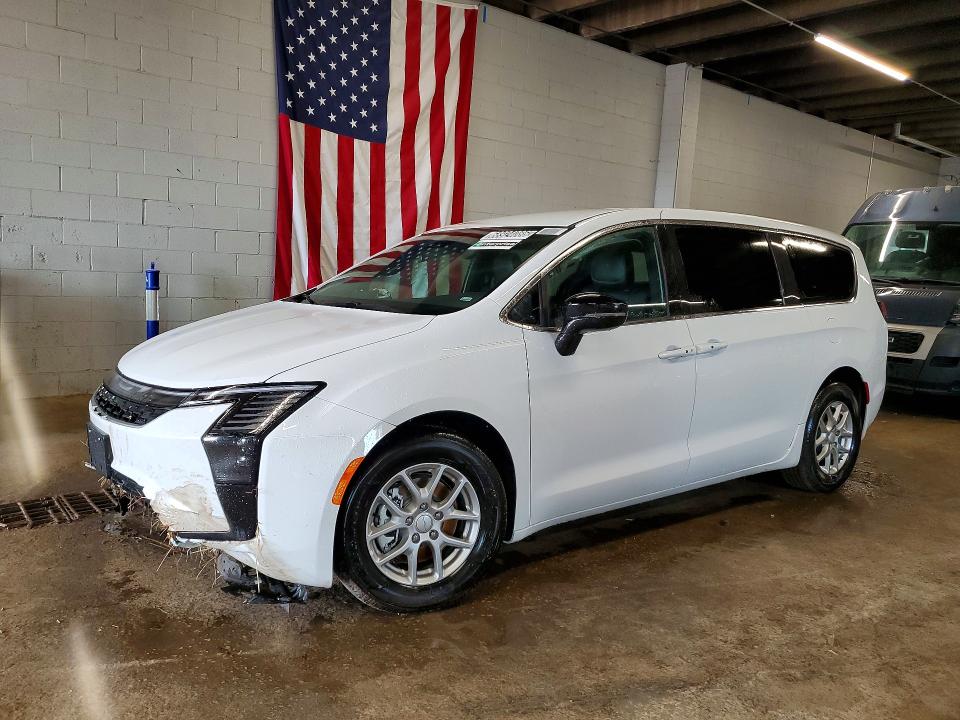 2027 Chrysler Pacifica VIN 2C4RC1BGXVR593023 — COPART salvage auction photo