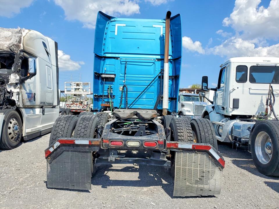 2014 Volvo Vn VIN 4V4N99EH4EN167443 COPART salvage auction — MINOR DENT/SCRATCHES, Tn - Certificate Of Title, sold $6,200 on 2026-09-18 (photo 6)