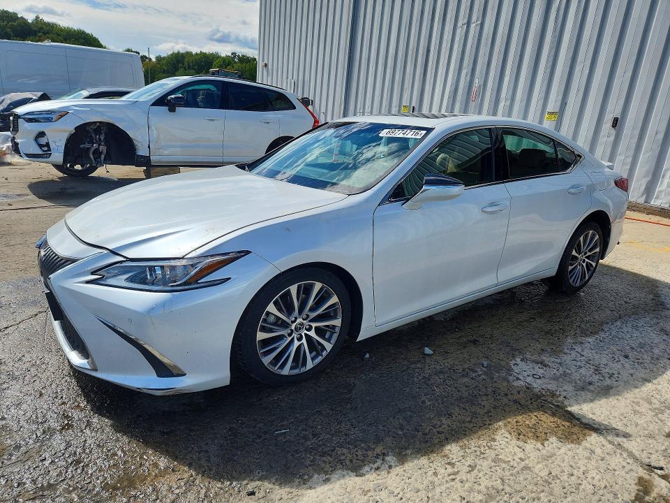 2021 Lexus ES VIN 58ADZ1B13MU106786 — COPART salvage auction photo