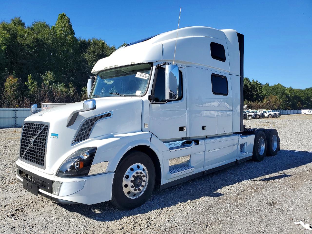2016 Volvo VN VIN 4V4NC9EJ5GN946695 — COPART salvage auction photo