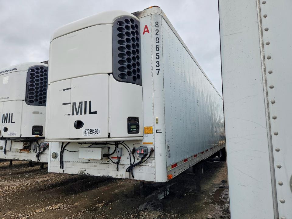 2016 Utility tr VIN 1UYVS248XGU427427 COPART salvage auction — REAR END, IL - CERTIFICATE OF TITLE (P), sold $2,200 on 2026-09-22 (photo 1)