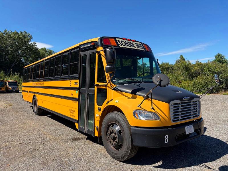 2015 Freightliner All other VIN 4UZABRDU9FCFW9497 COPART salvage auction — NORMAL WEAR, CT, sold $450 on 2026-10-09 (photo 1)
