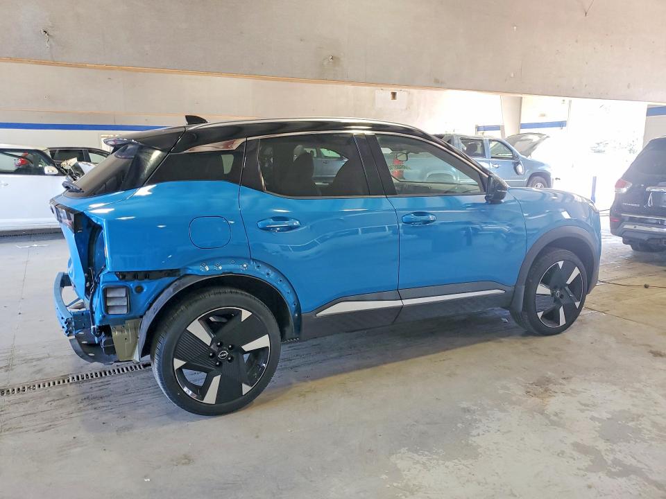 2025 Nissan Kicks VIN 3N8AP6DA2SL316029 COPART salvage auction — REAR END, Salvage Title, sold $7,500 on 2026-10-09 (photo 3)