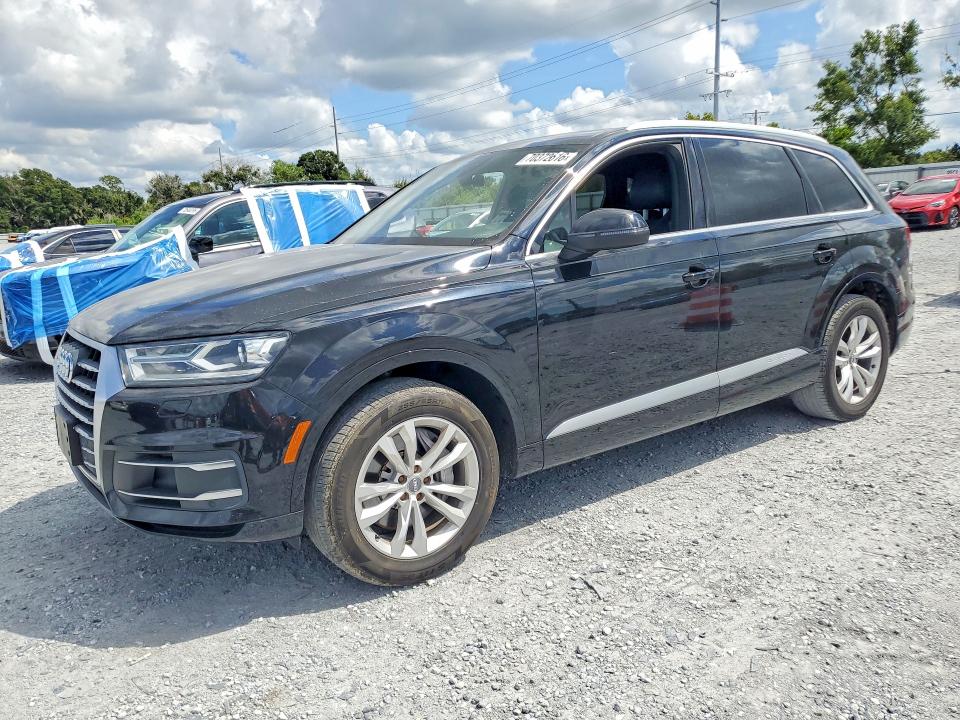 2019 Audi Q7 VIN WA1AAAF73KD005629 COPART salvage auction — MINOR DENT/SCRATCHES, FL - CERTIFICATE OF TITLE, sold $8,500 on 2026-10-09 (photo 1)
