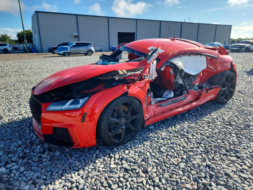 2018 Audi Tt rs VIN WUACSAFVXJ1900936 — COPART salvage auction photo