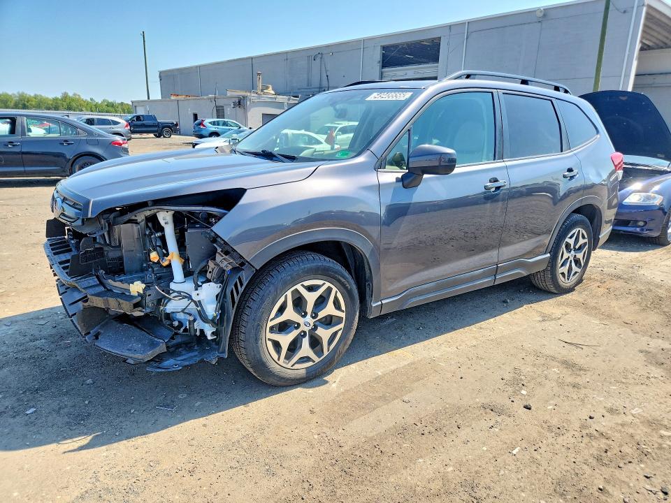 2022 Subaru Forester VIN JF2SKAEC8NH511204 — COPART salvage auction photo