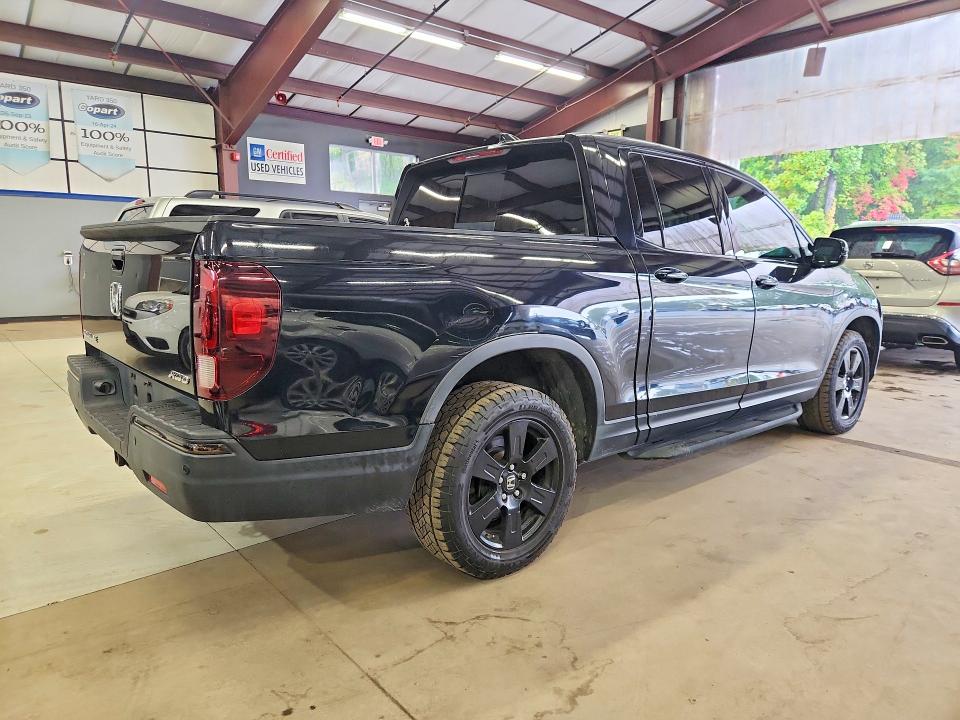 2019 Honda Ridgeline VIN 5FPYK3F85KB009946 COPART salvage auction — MINOR DENT/SCRATCHES, MT - CERTIFICATE OF TITLE (P), sold $6,600 on 2026-10-08 (photo 3)