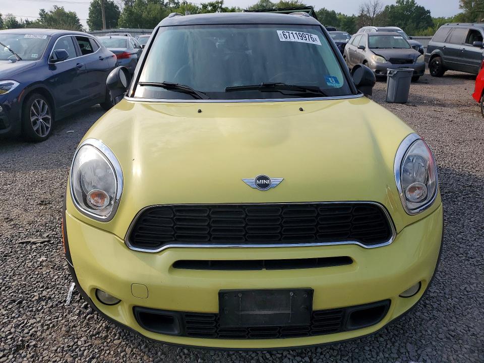 2012 Mini Cooper VIN WMWZC5C56CWM13199 COPART salvage auction — MINOR DENT/SCRATCHES, NJ - CERTIFICATE OF TITLE, sold $400 on 2026-09-04 (photo 5)