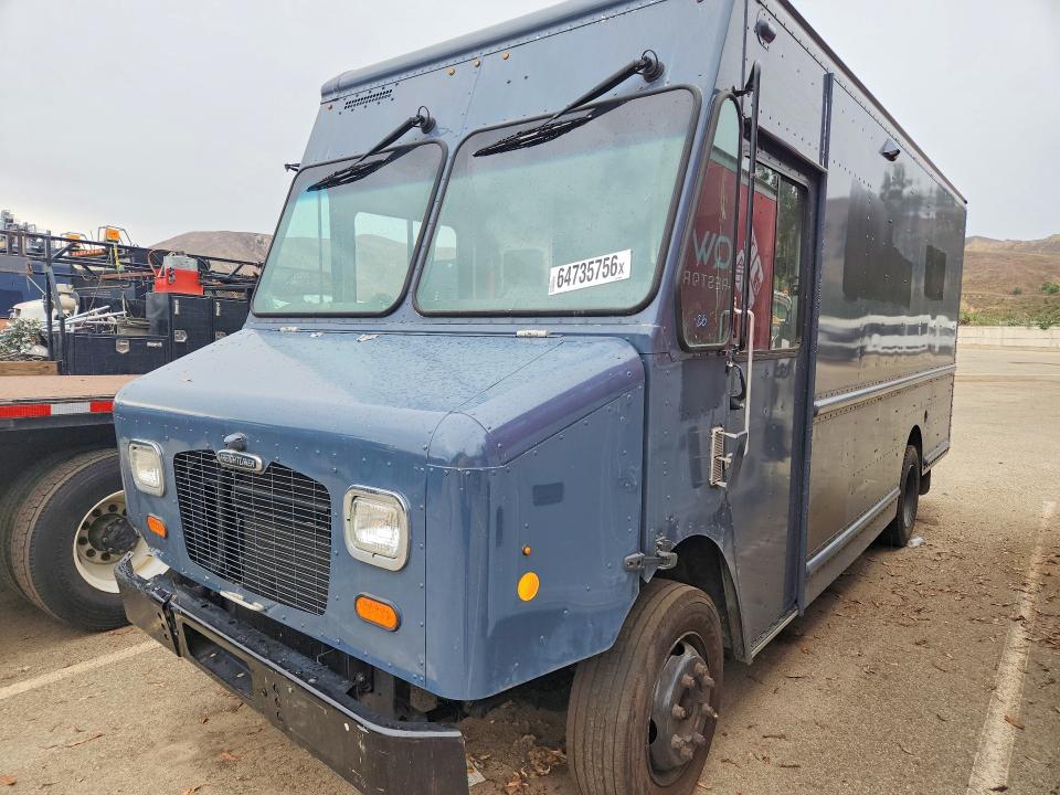 2020 Freightliner Mt45g VIN 4UZAC2EA3LCMK0049 — COPART salvage auction photo