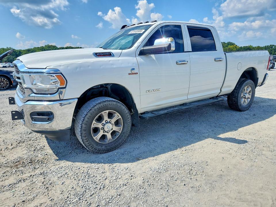 2020 Ram 2500 VIN 3C6UR5CL4LG123835 — COPART salvage auction photo