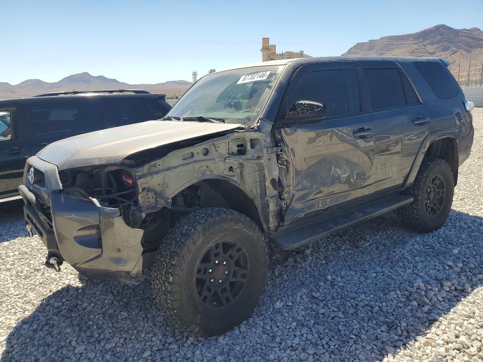 2016 Toyota 4runner VIN JTEBU5JR2G5343957 — COPART salvage auction photo