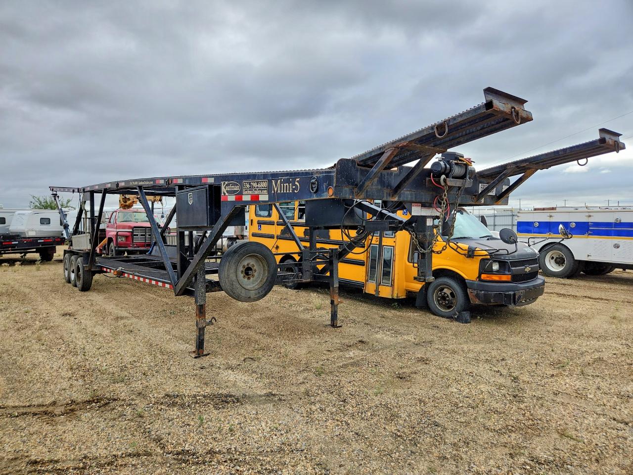 2020 VIN 5VGFE443XLL002737 COPART salvage auction — Normal Wear, Bs - Clean Title, sold $20,000 on 2026-09-17 (photo 4)