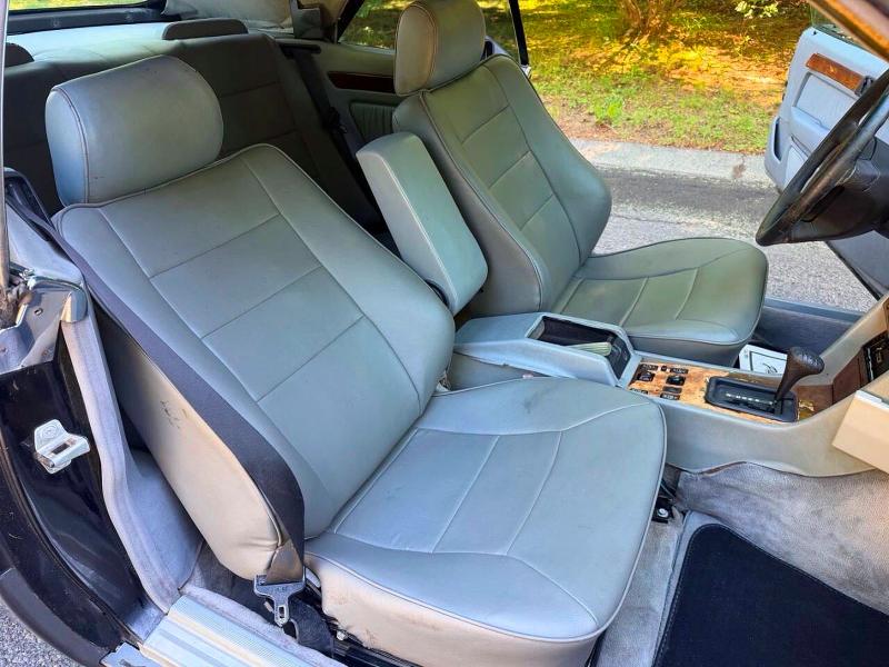 1993 Mercedes-benz 300-class VIN WDBEA66E7PB922559 COPART salvage auction — NORMAL WEAR, CT, sold $6,800 on 2026-09-28 (photo 5)
