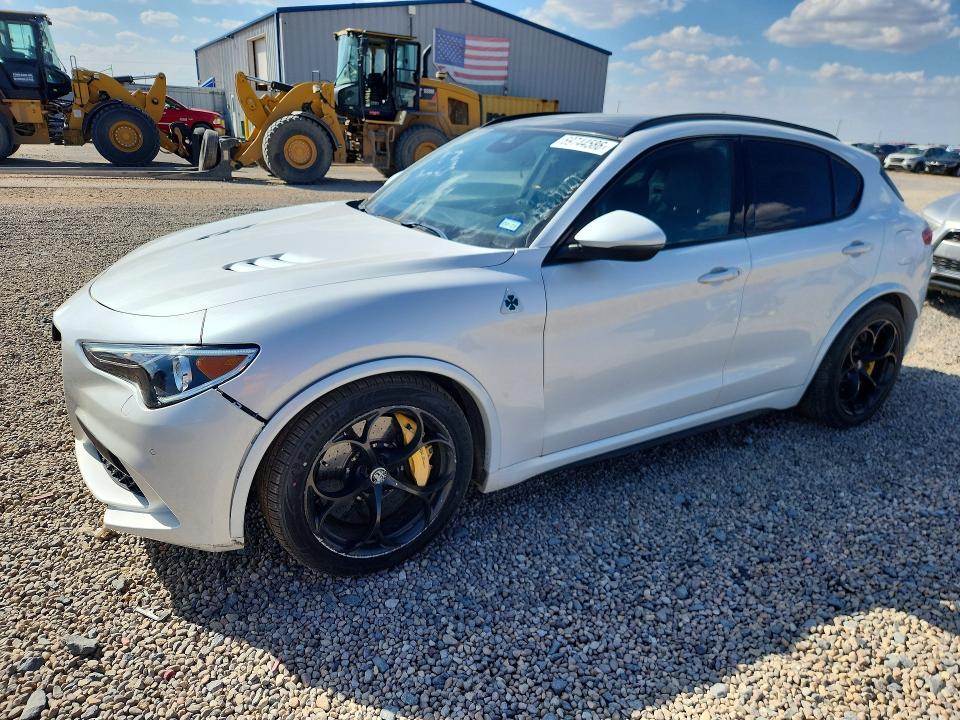2019 Alfa romeo Stelvio VIN ZASPAKEV3K7C29835 — COPART salvage auction photo