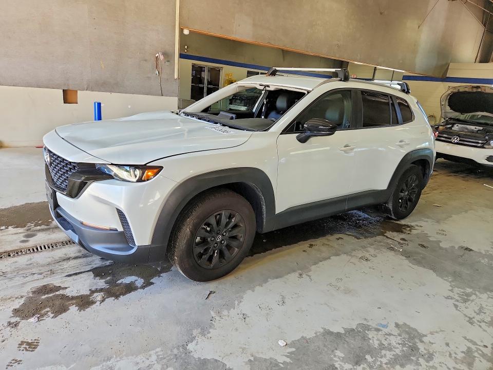 2025 Mazda Cx-50 VIN 7MMVABBMXSN336131 COPART salvage auction — FRONT END, Va - Cert Of Title - Salvage, sold $9,100 on 2026-10-16 (photo 1)