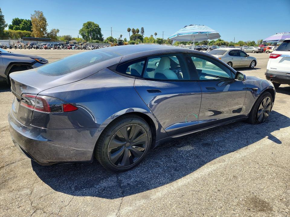 2022 Tesla Model s VIN 5YJSA1E51NF469557 COPART salvage auction — UNDERCARRIAGE, Ca - Salvage Certificate, sold $16,700 on 2026-09-29 (photo 3)