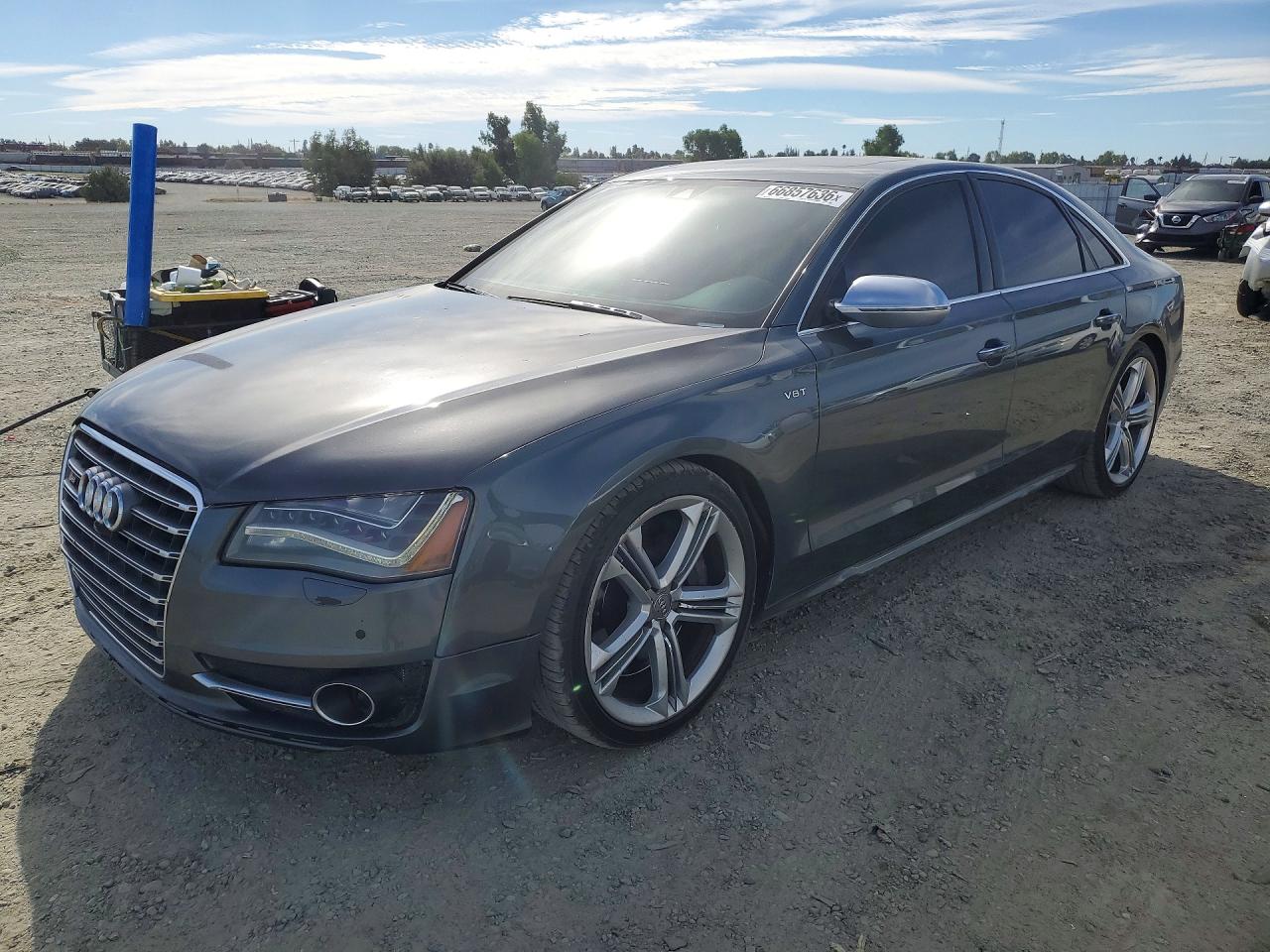 2013 Audi S8 VIN WAUD2AFD3DN015495 — COPART salvage auction photo