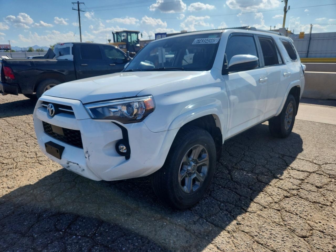 2022 Toyota 4Runner VIN JTEMU5JR3N6061388 — COPART salvage auction photo