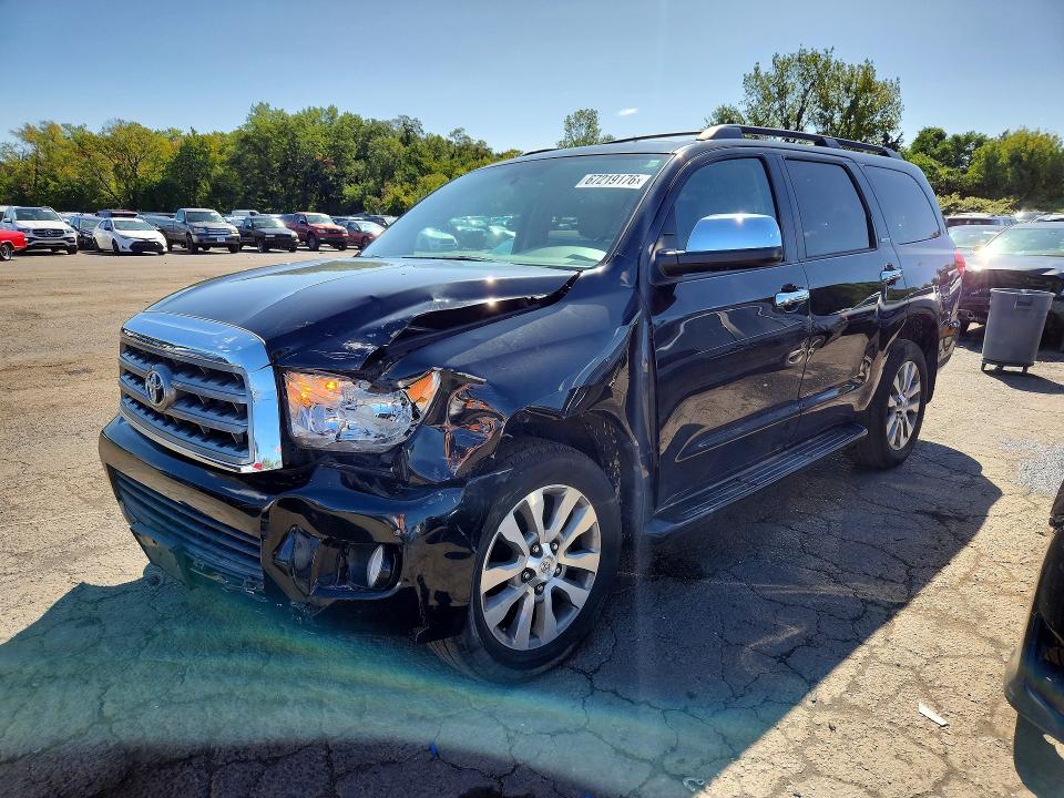 2015 Toyota Sequoia VIN 5TDJY5G1XFS120709 — COPART salvage auction photo
