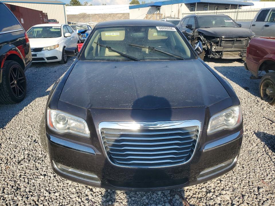 2014 Chrysler 300 VIN 2C3CCAAG8EH278559 COPART salvage auction — NORMAL WEAR, Al - Certificate Of Title (P), sold $750 on 2026-10-06 (photo 5)