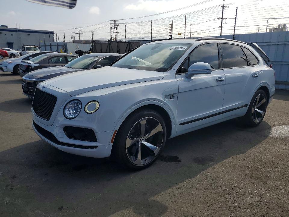 2019 Bentley Bentayga VIN SJAAM2ZV8KC027436 — COPART salvage auction photo