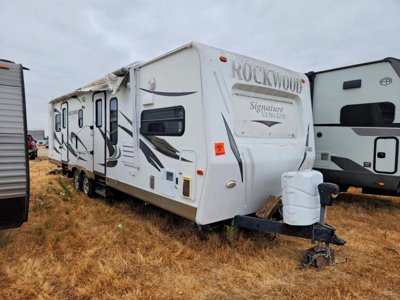 2012 Rockwood Trailers VIN 4X4TRLG25C1843700 COPART salvage auction — MINOR DENT/SCRATCHES, CA - DIS/DLR/EXP ONLY CLEAN TITLE, sold $2,300 on 2026-10-01 (photo 1)