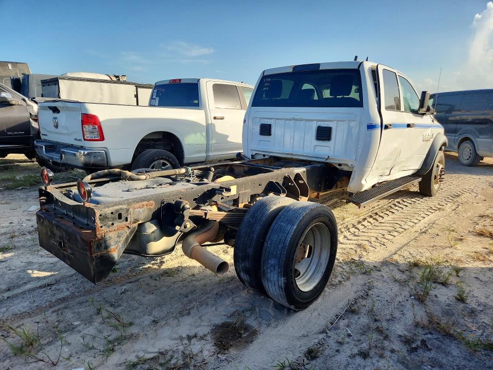 2015 Ram 4500 VIN 3C7WRKEL5FG707696 COPART salvage auction — SIDE, Tx - Salvage Vehicle Title, sold $7,100 on 2026-09-23 (photo 3)