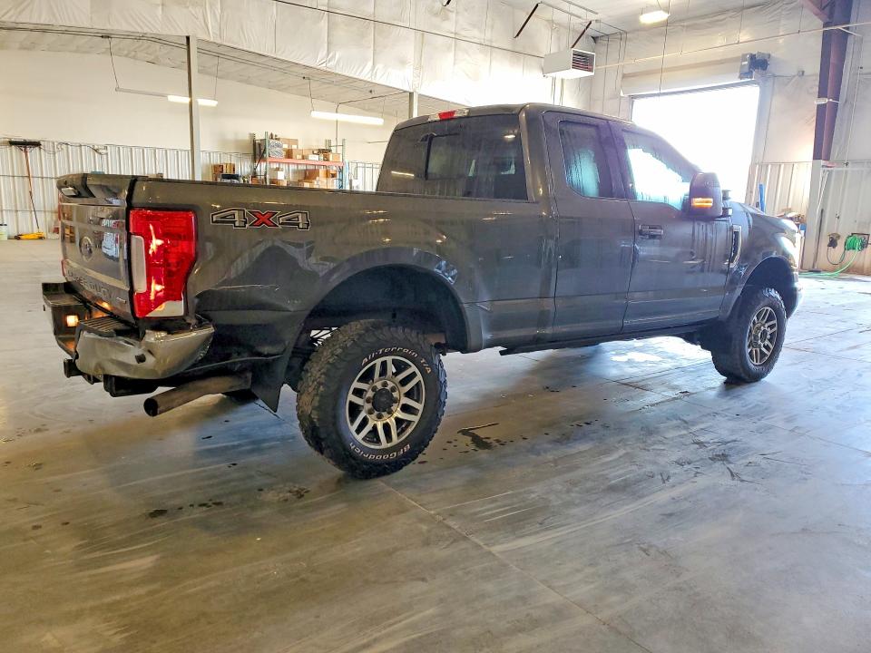 2017 Ford F-250 Super Duty VIN 1FT7X2B63HEE26061 COPART salvage auction — REAR END, Mn - Cert Of Title-Salvage, sold $13,700 on 2026-10-05 (photo 3)