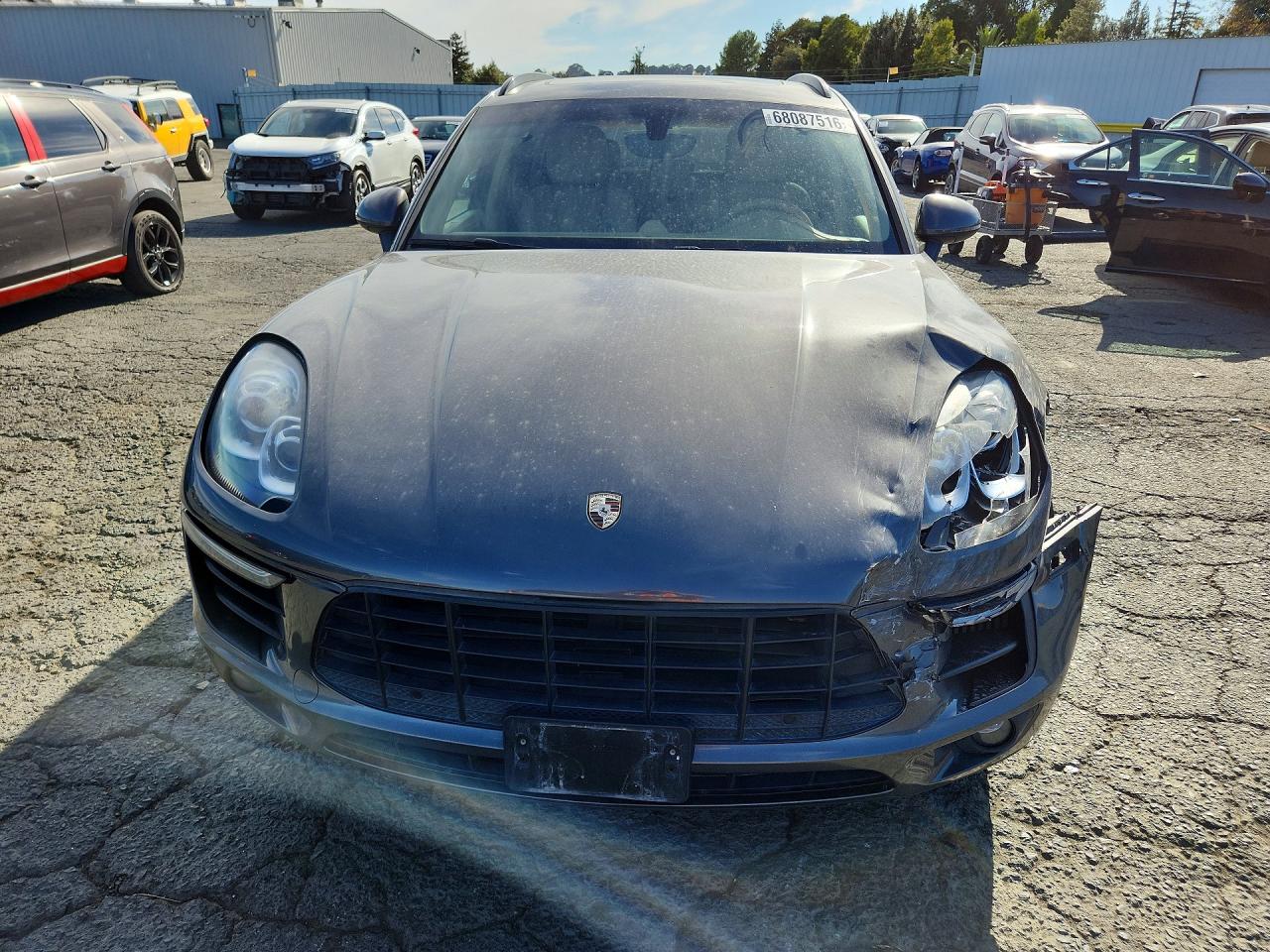 2016 Porsche Macan VIN WP1AB2A51GLB44619 COPART salvage auction — Front End, Sc - Salvage Title, sold $4,000 on 2026-09-25 (photo 5)