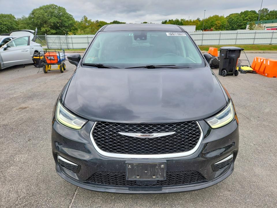 2023 Chrysler Pacifica VIN 2C4RC1L72PR631331 COPART salvage auction — SIDE, Ny - Certificate Of Title, sold $11,800 on 2026-10-07 (photo 5)