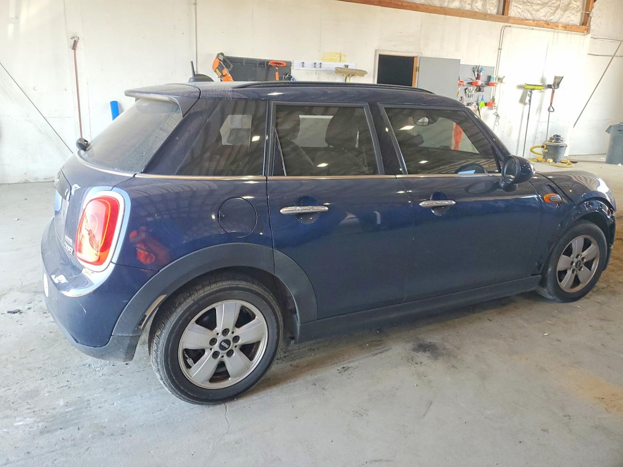 2017 Mini Cooper VIN WMWXU1C52H2D58040 COPART salvage auction — Front End, KY - CERTIFICATE OF TITLE (P), sold $3,100 on 2026-09-17 (photo 3)