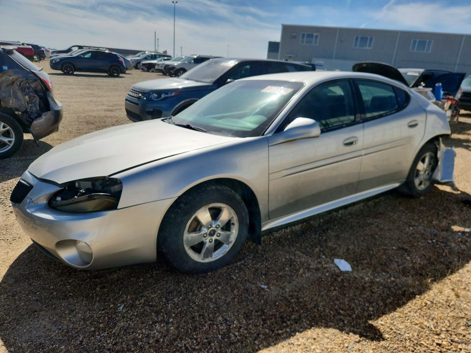 2006 Pontiac Grand prix VIN 2G2WP552561176136 COPART salvage auction — REAR END, AB - BOS - NONREPAIRABLE, sold $100 on 2026-09-24 (photo 1)