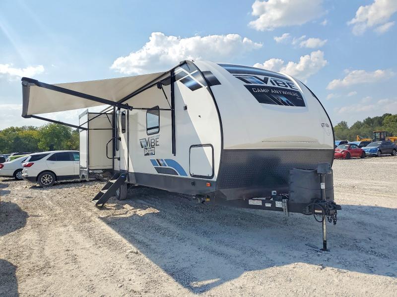 2022 Forest river Vibe VIN 4X4TVBG29N4122674 — COPART salvage auction photo