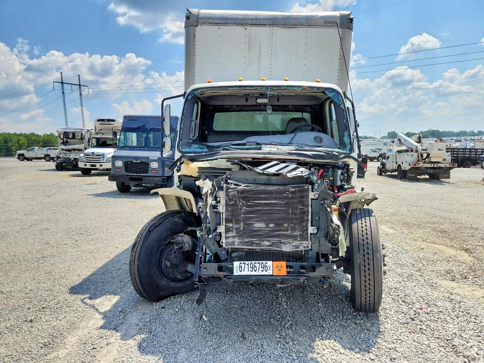 2020 Freightliner M2 VIN 3ALACWFC8LDLM6992 COPART salvage auction — FRONT END, AZ - CERT OF TITLE - SALVAGE, sold $0 on 2026-09-25 (photo 5)