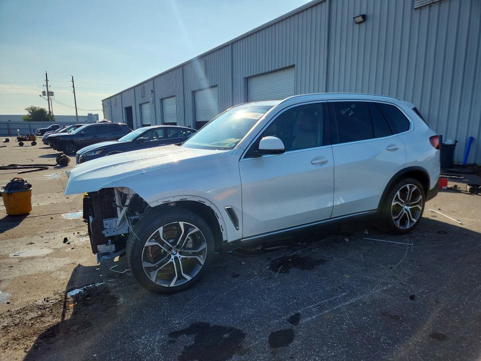 2022 BMW X5 VIN 5UXCR6C05N9N06295 — COPART salvage auction photo