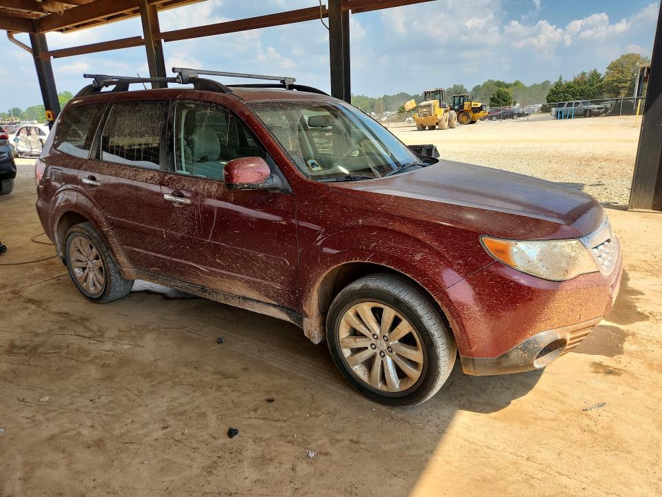 2012 Subaru Forester VIN JF2SHBDC4CH412270 COPART salvage auction — MINOR DENT/SCRATCHES, AL - CERTIFICATE OF TITLE, sold $900 on 2026-09-15 (photo 4)